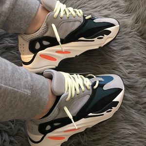 Yeezy 700
